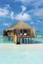 Constance Moofushi