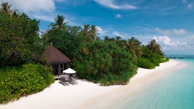 Komandoo Island Resort