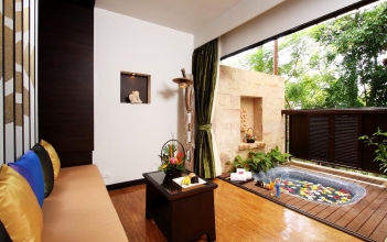 Andaman Cannacia Resort & Spa