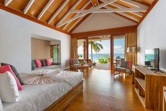 Kudafushi Resort & Spa