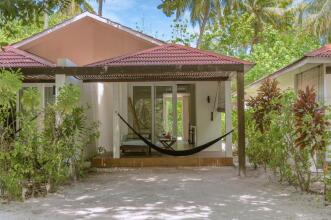 Holiday Inn Resort Kandooma Maldives