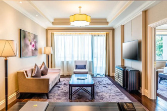Caravelle Hotel