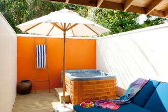 Vilamendhoo Island Resort