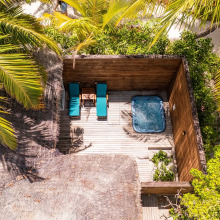 Veligandu Island Resort