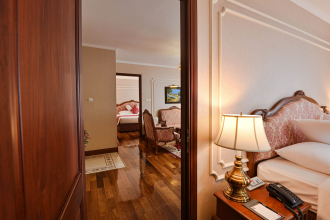 Grand Hotel Saigon