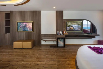 V Hotel Nha Trang