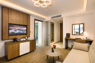 Comodo Nha Trang Hotel