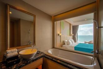 Navada Beach Hotel Nha Trang