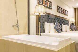 Balcona Hotel Danang