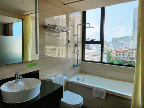 V Hotel Nha Trang
