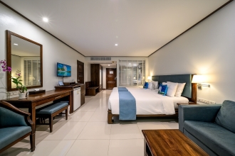 Andaman Beach Suites Hotel