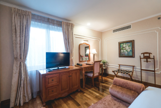 Grand Hotel Saigon