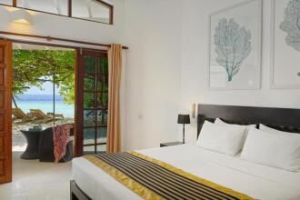Embudu Village Resort