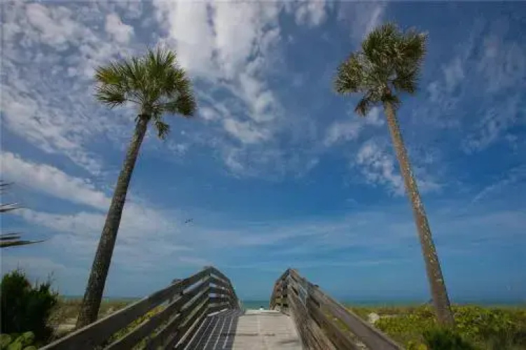 Lido Key 06 - 2 Br Home