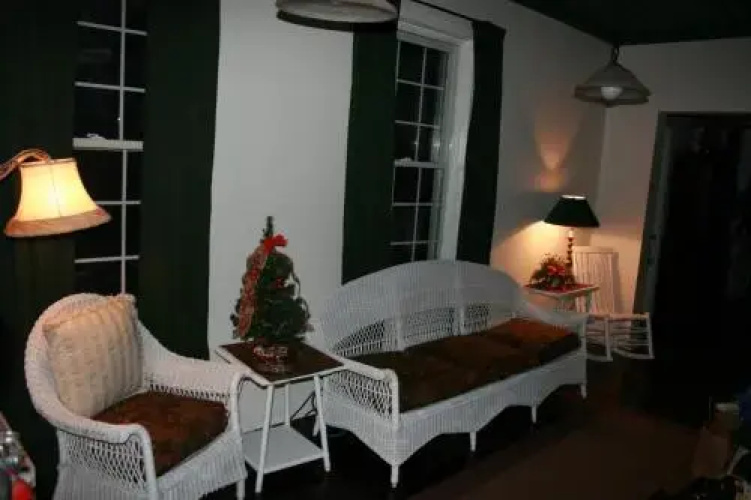 Waterfront Muskoka Ontario Cottage