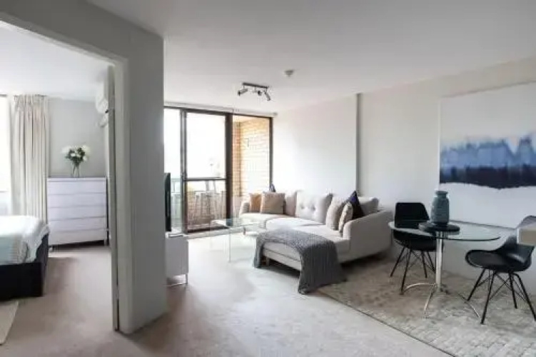 Potts Point Gem