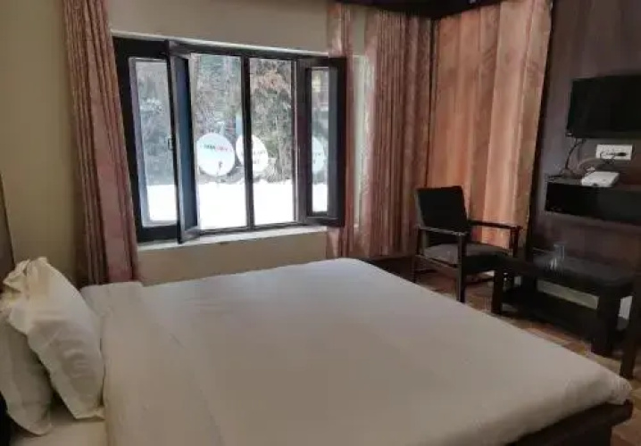 Hotel Blue Heaven
