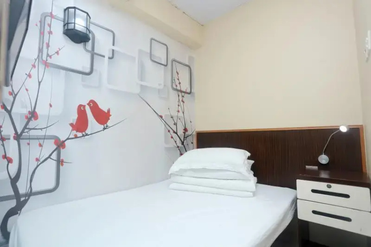 Lucky Comfort Inn