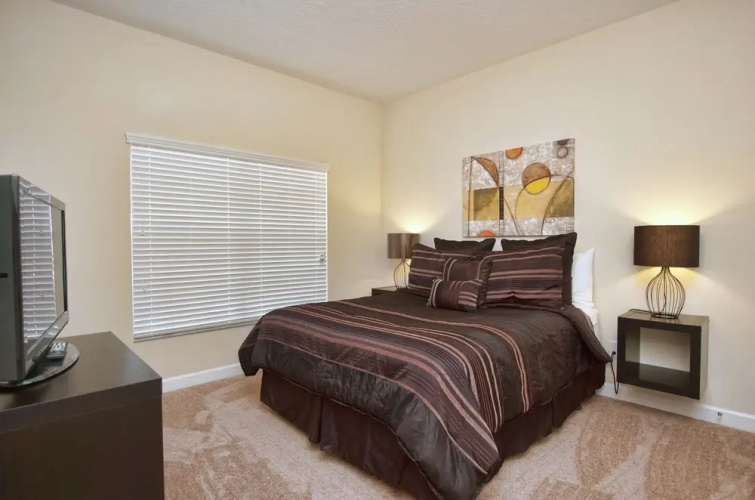 Paradise Palms 8952 B