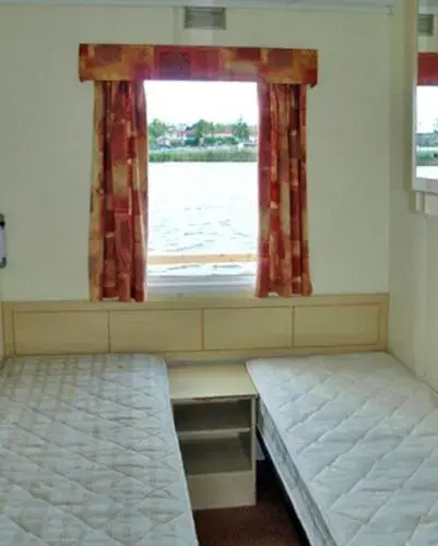 House Boat Jabel