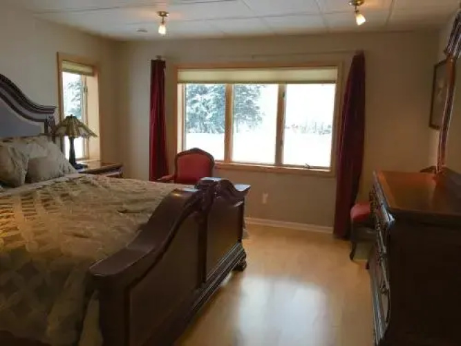 Aurora & Denali View Apartment