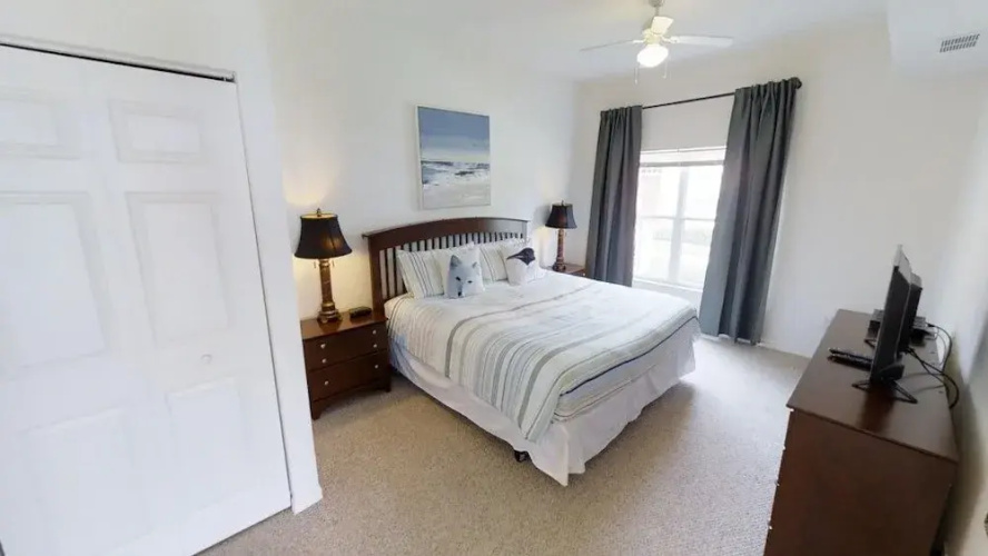 ACO FUN - 4 bd Townhome (1738)