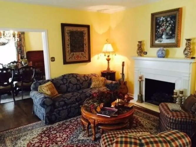 Jefferson House