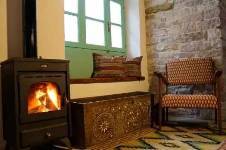 Stone City Hostel