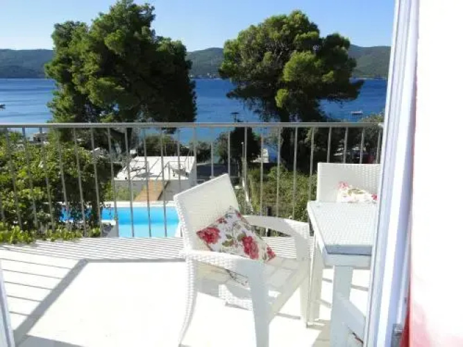 Villa Nelly