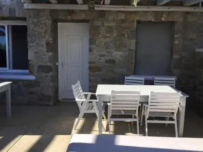 Mykonos 360 Gold Studios