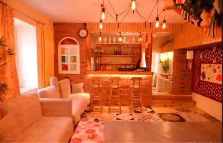 Harbin West Street International Hostel