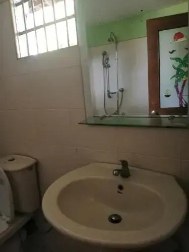 Coconut Palm Guesthouse