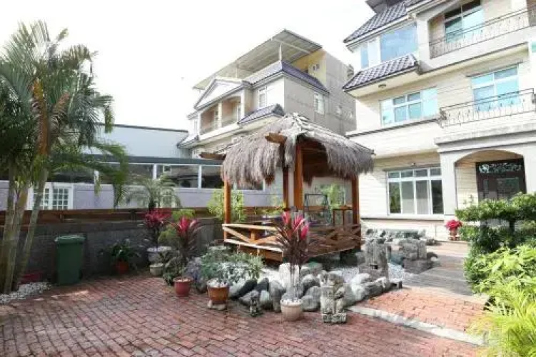 Pony Homestay