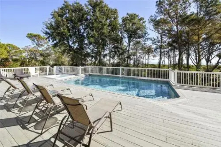 18 Sand Dollar Road