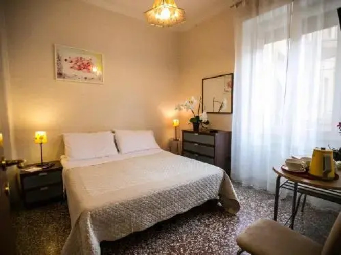 Alfonso Guest House