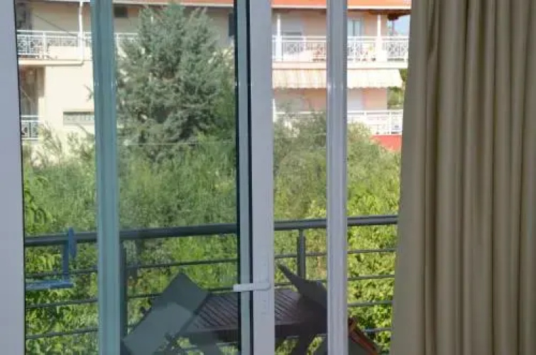 Androni