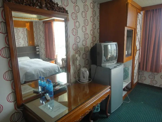 Bazhong Sentosa Hotel