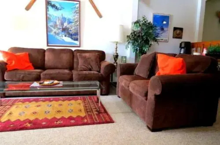 Fox Ridge 204