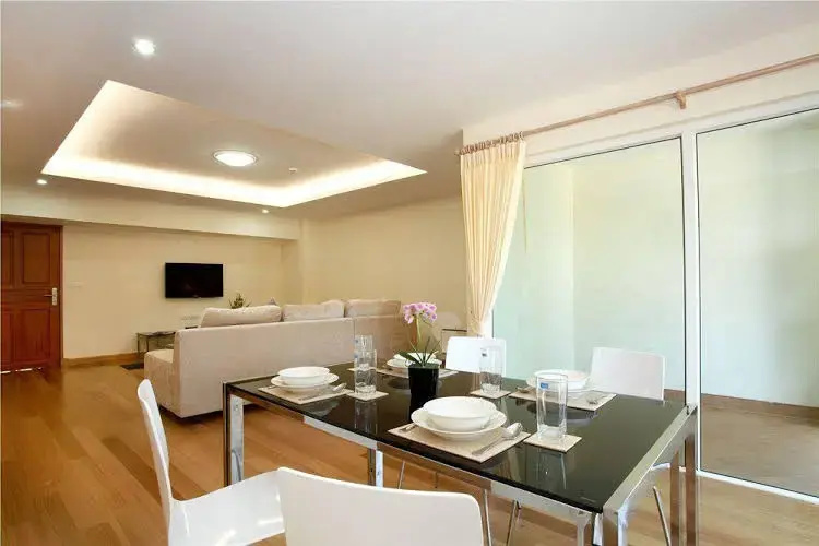 Emerald Palace Premium (1B)