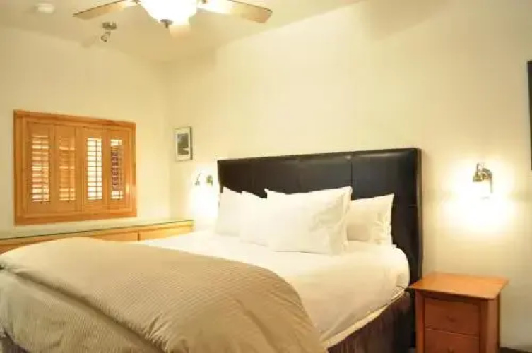 Juniper Springs Lodge 203