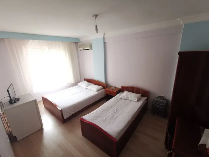 Saray Otel