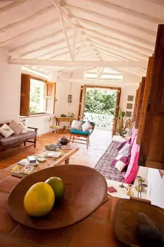 La Casa De La Canada By Casas Del Sur