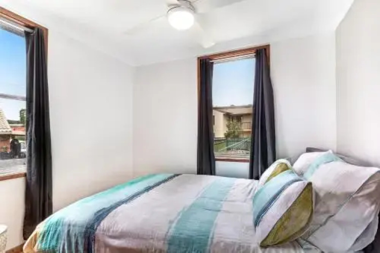 Cromarty Crescent, 12