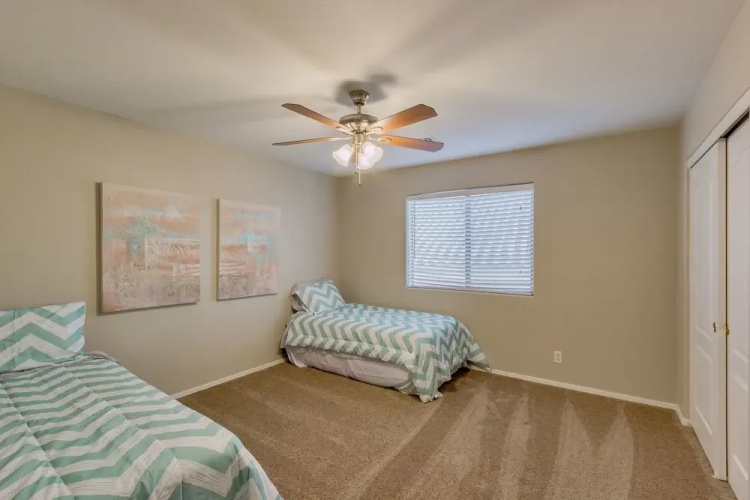12th Way - 4 Br home by RedAwning