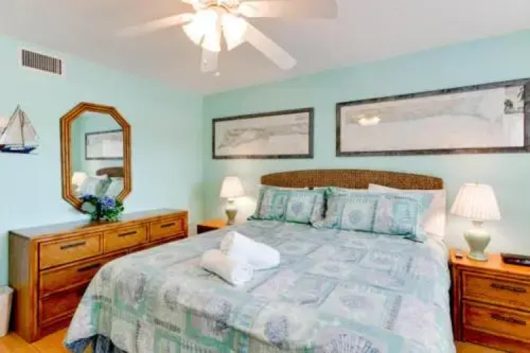 Sunset Beach 106