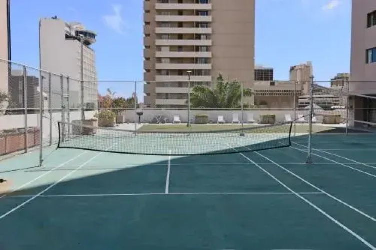 Royal Kuhio 3203