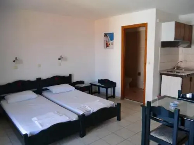 Pension Eleni Studios