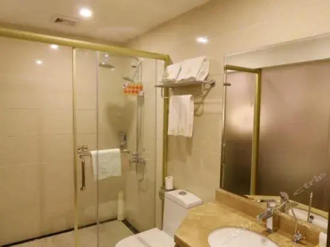 Fukai Hotel