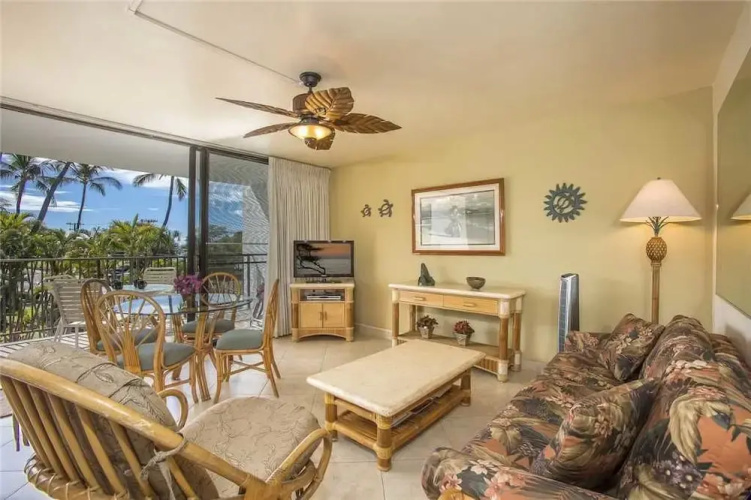 Maui Parkshore 302 - 2 Br Condo