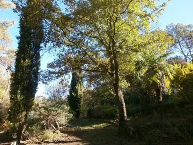 Gîte Au Dolmen Provençal